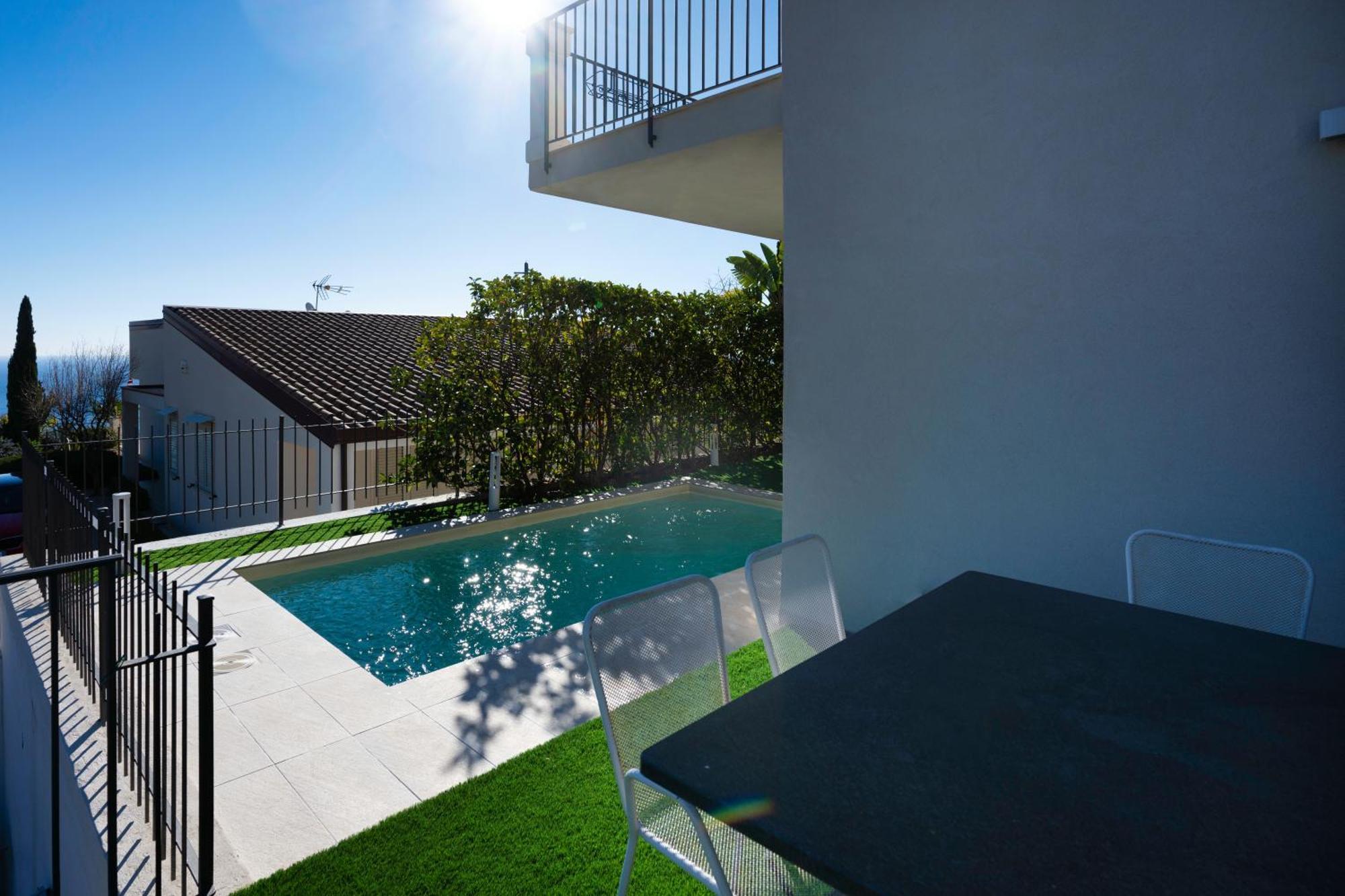 Casa Mathea Villa ตาออร์มินา ภายนอก รูปภาพ
