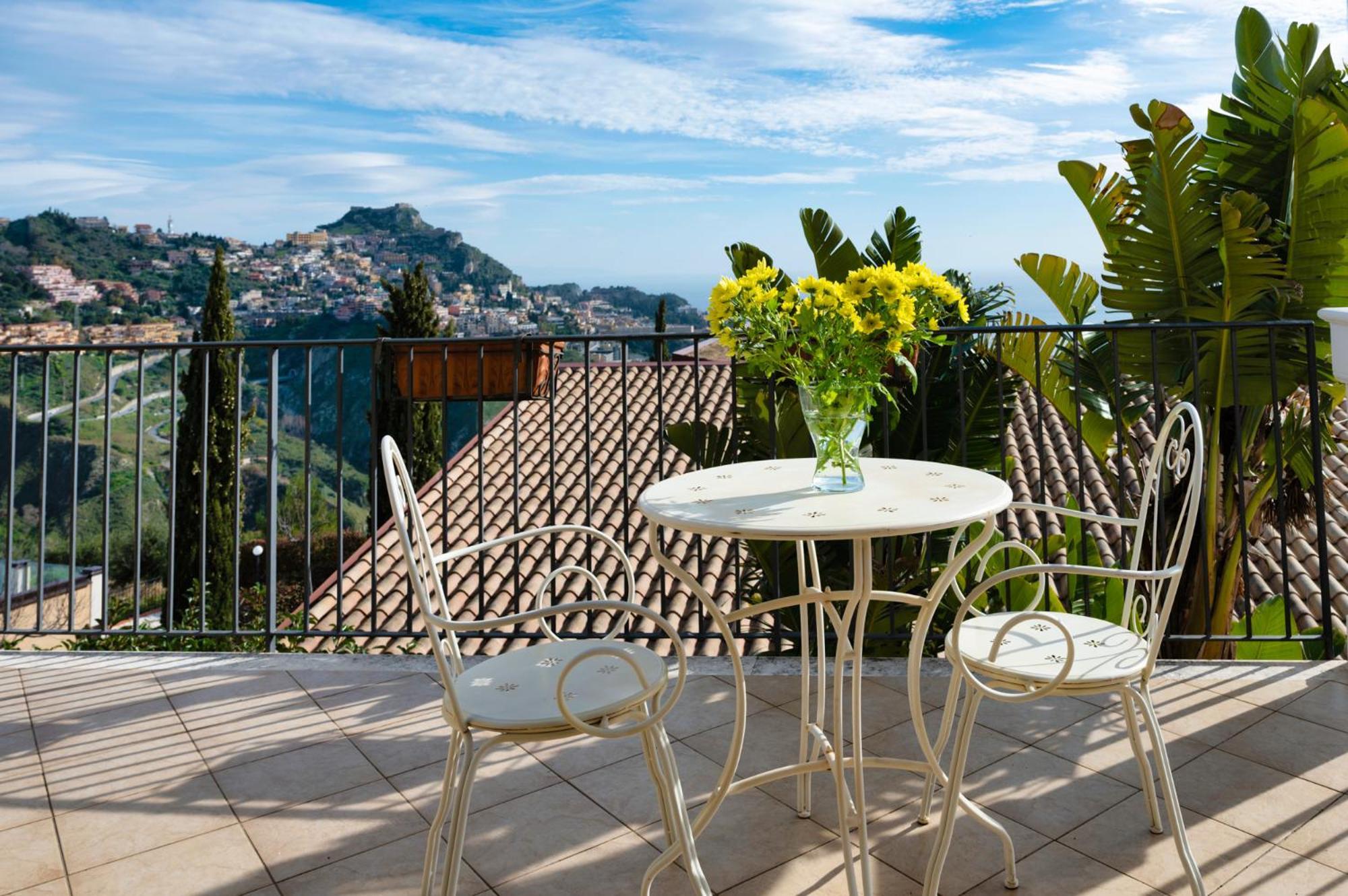Casa Mathea Villa ตาออร์มินา ภายนอก รูปภาพ